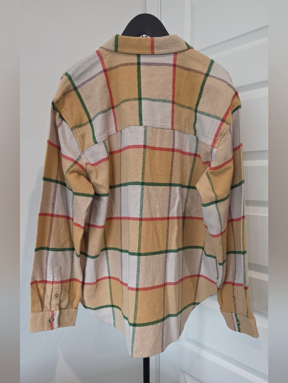 Hurley Yellow Fall Plaid Button-Up Flannel Shirt Shachet w/Green Red Women Sz XL - Picture 3 of 8